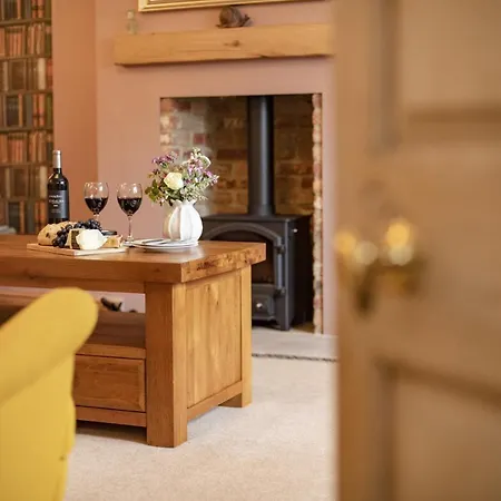 Holiday home Lime Kiln Farm